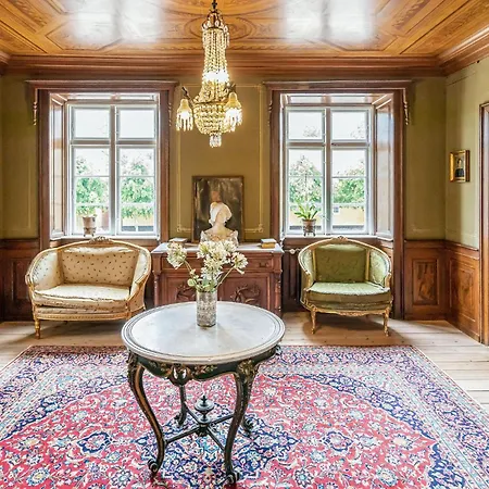 1 Bedroom Stunning In * Nordenbro Vesteregn