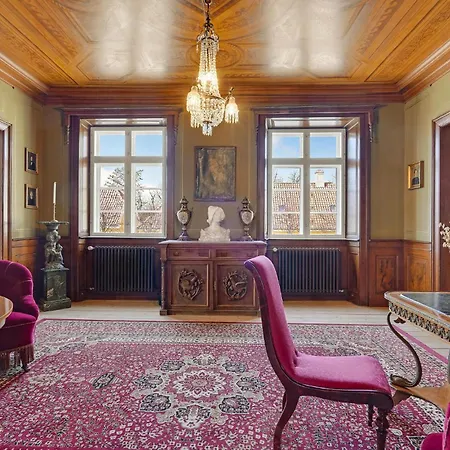 Apartamento 1 Bedroom Stunning In *
